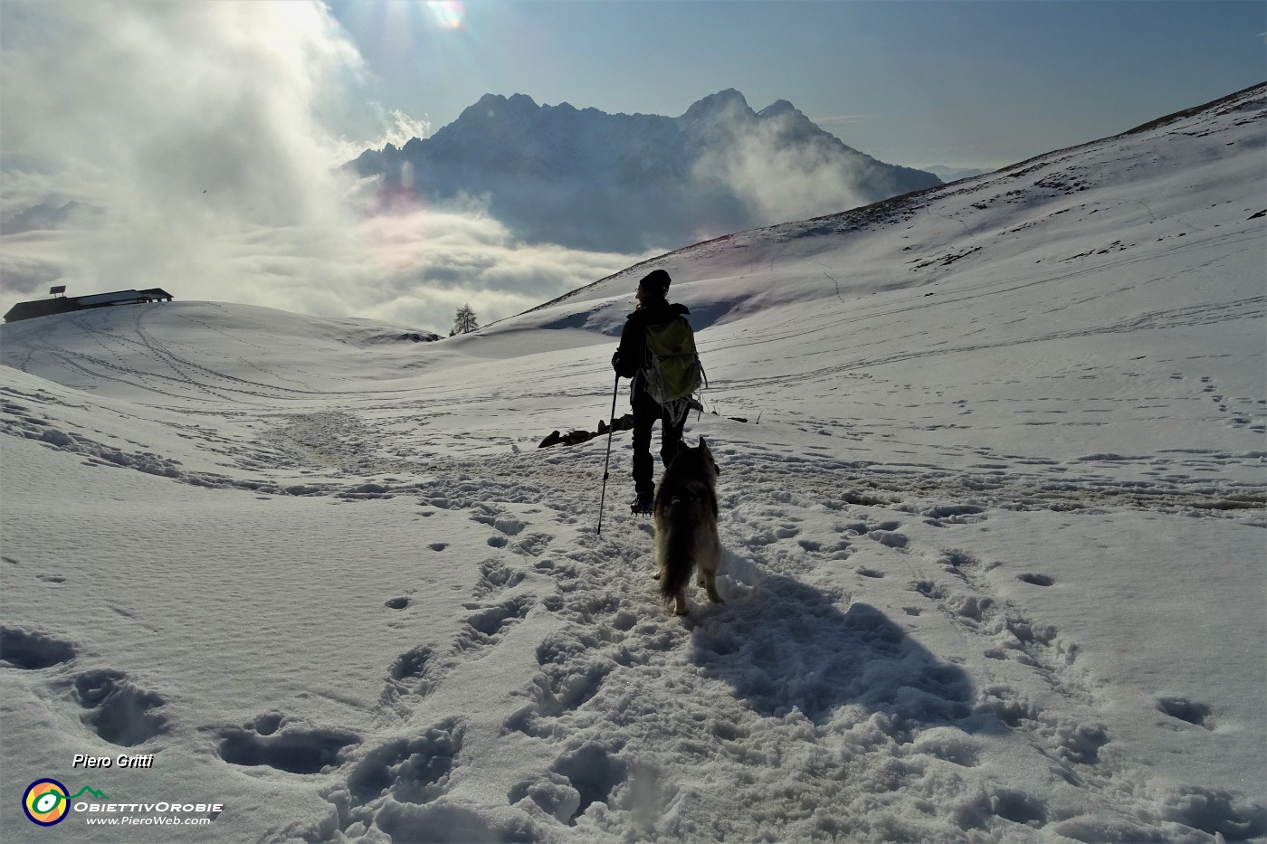 90 Ci abbassiamo alla Baita Alta con vista in Alben.JPG